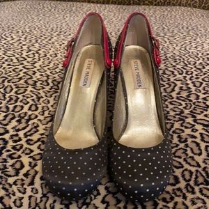 Steve Madden pinup navy and white polka dot heels